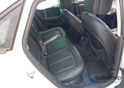 2016 Audi A3 2.0T Premium из США, поврежденный, VIN WAUB8GFFXG1006900